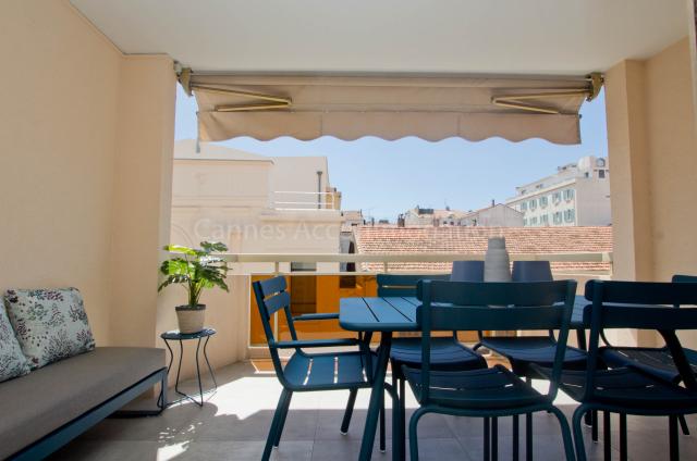 Regates Royales of Cannes 2024 apartment rental D -135 - Details - Blue Bay