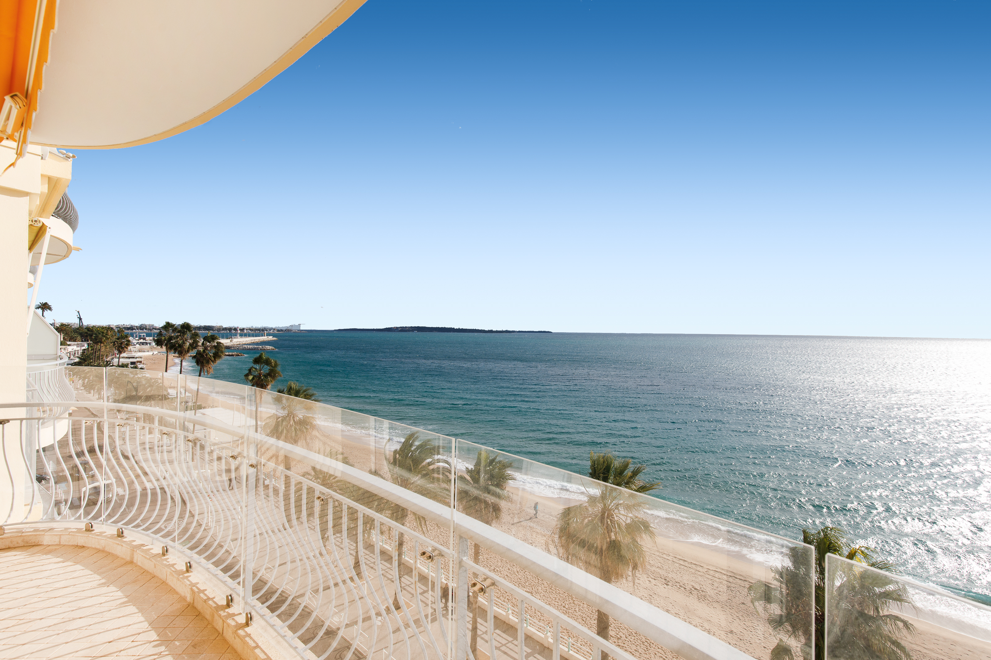 Cannes Accommodations Location appartement Cannes Yachting Festival 2026