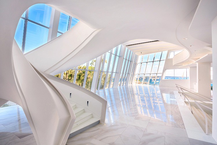 Cannes Accommodations AMWC 2027 apartment rental