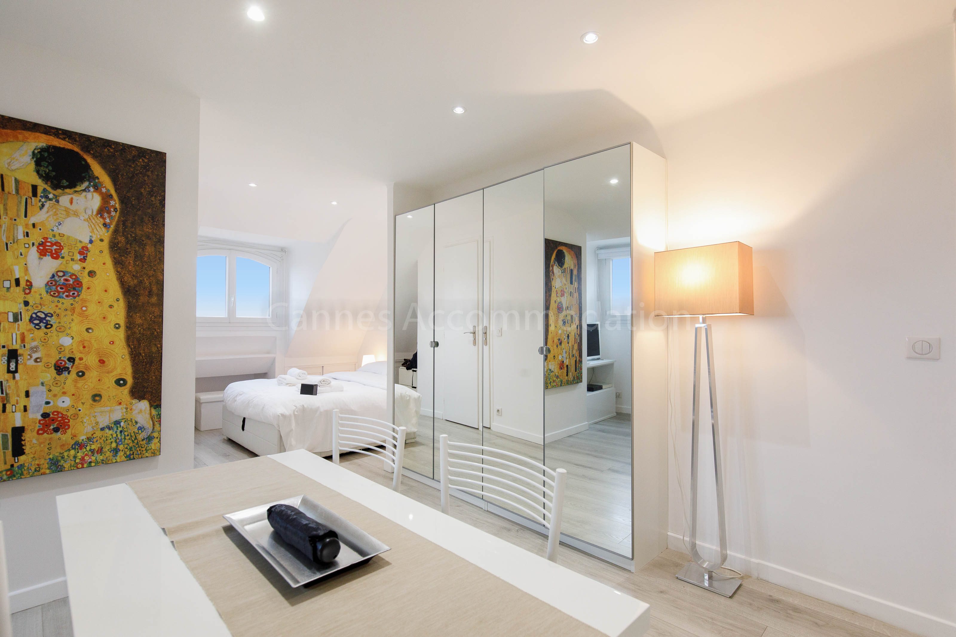 Cannes Accommodations Datacloud Global Congress apartment rental