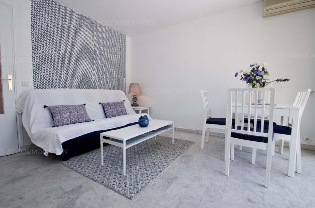 Location appartement Cannes Yachting Festival 2024 J -116 - Hall – living-room - 16 republique