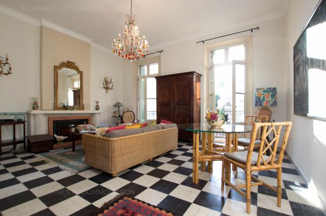 Location appartement Mipcom 2024 J -155 - Details - Cosimo