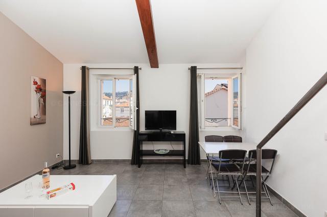 Residence 41_2869_1.jpg